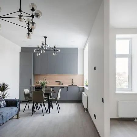 Spacious In Central